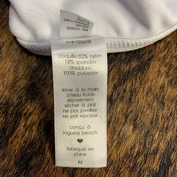 Xhilaration and Sugar Coast size Medium lot of 2 bikini bottoms. - Picture 6 of 8